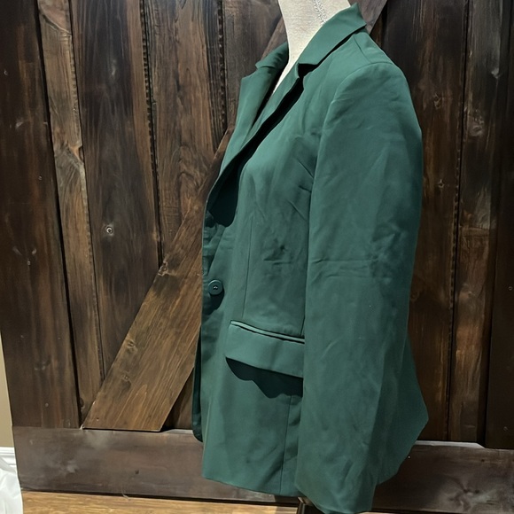 Dark Green single button blazer new with tags - Picture 4 of 10